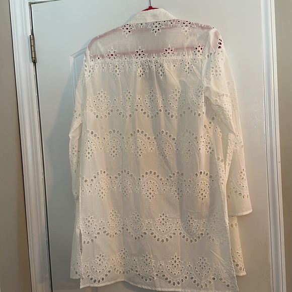 NWT White Button Down Eyelet Blouse - Picture 6 of 7
